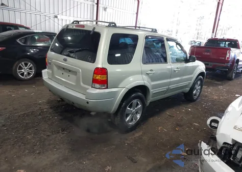 2004 Ford Escape Limited from USA, damaged, VIN 1FMCU04134KA20155